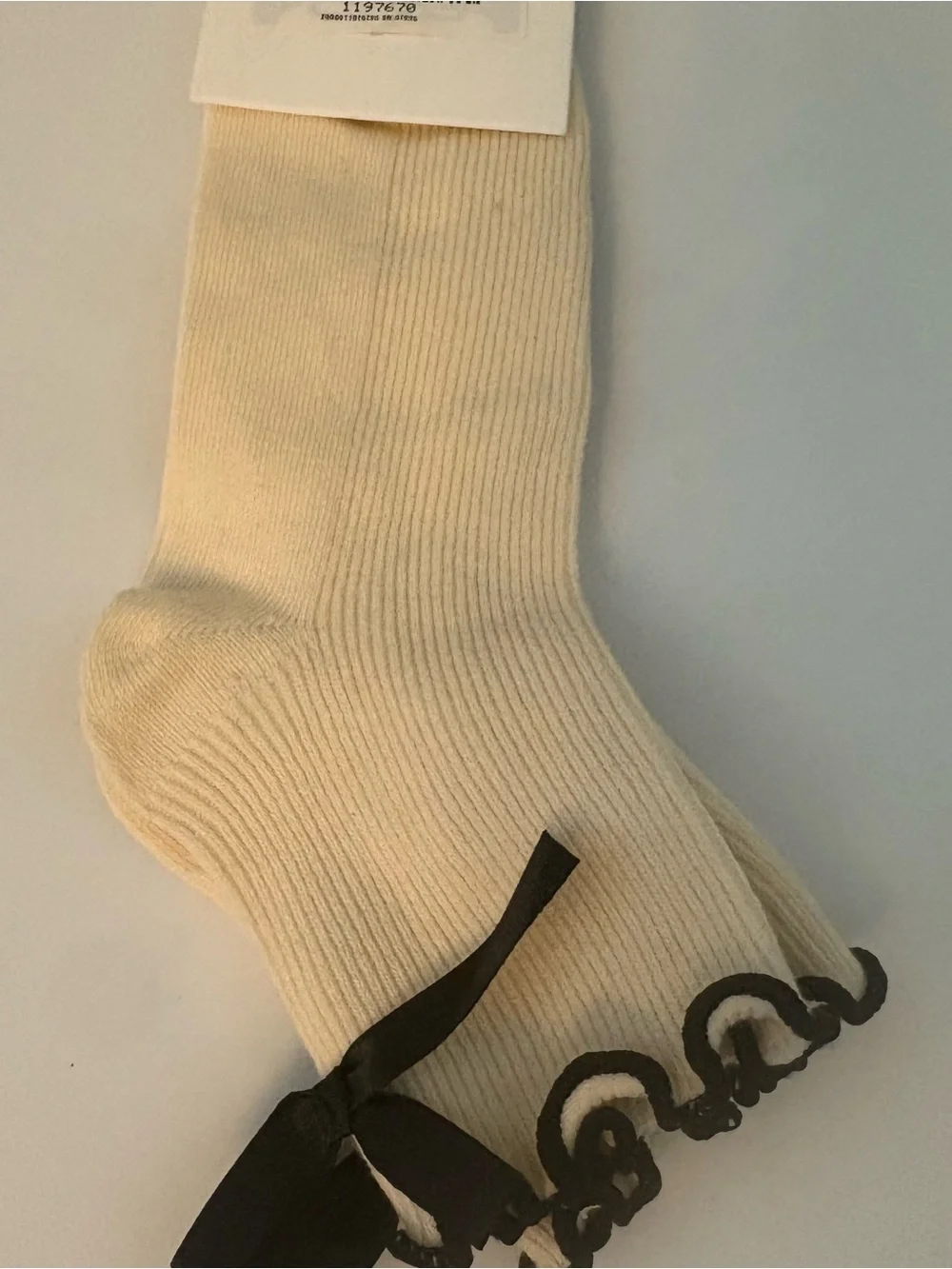Princess Polly lanter socks in cream and black NEW one size